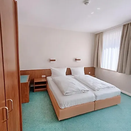 Regiohotel Bunte Stadt 3*