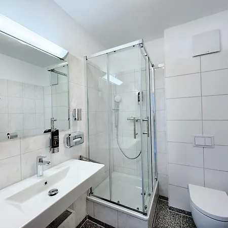 Regiohotel Bunte Stadt - #direktinderaltstadt #primafruehstueck #toppreisleistung #frischrenoviert Hotel 3*